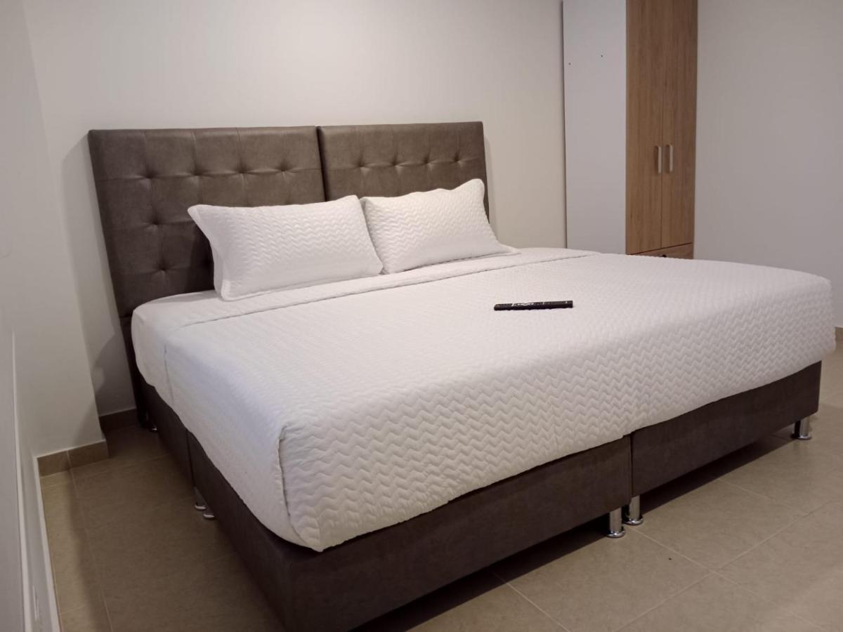 Aparta Suite Plaza Premium Bogotá Extérieur photo