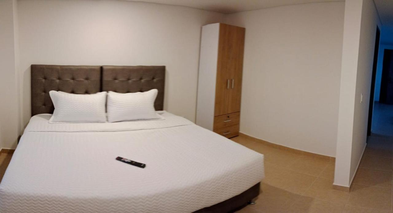 Aparta Suite Plaza Premium Bogotá Extérieur photo
